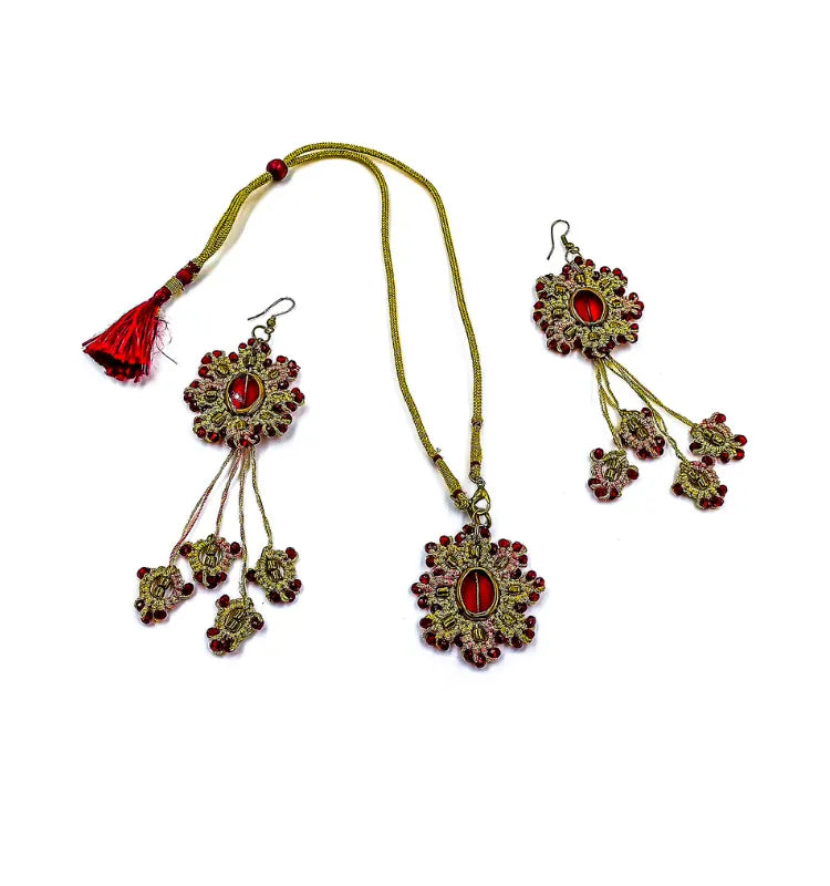Handcrafted red tatting lace necklace and earrings set by artist Shaista Merchant from Krystal Kraft, perfect for Diwali and wedding celebrations."