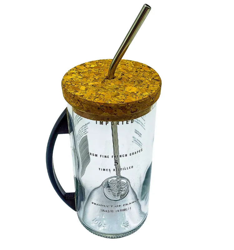 600ml Ciroc bottle mug top view showing sipper lid and drinking spout